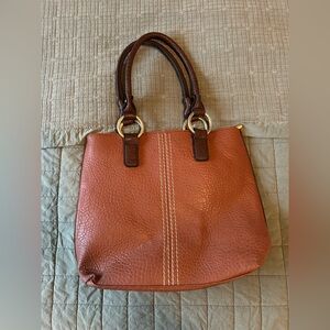 Chic Tan Leather Tote Bag
